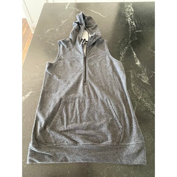 Nike  Dri-Fit Women's Obsessed gray pullover hoodie 1/2 zip sleeveless SM - Picture 10 of 10